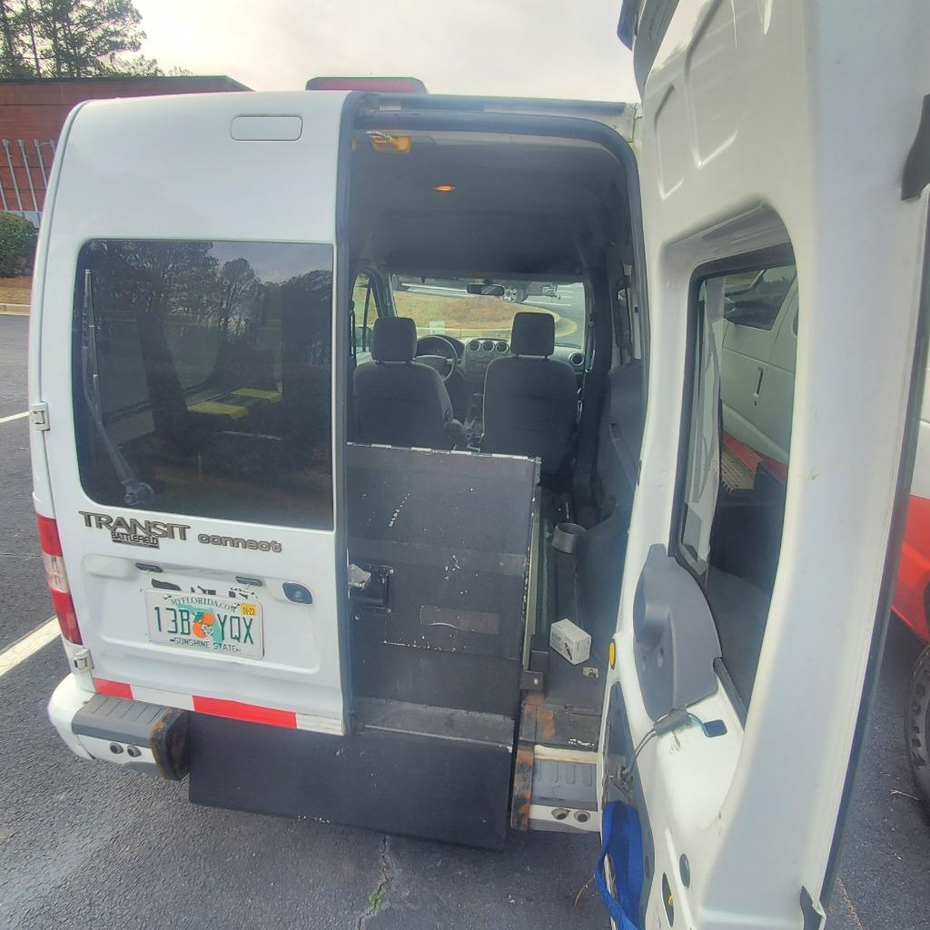 2011 Ford Transit Connect XLT Premium